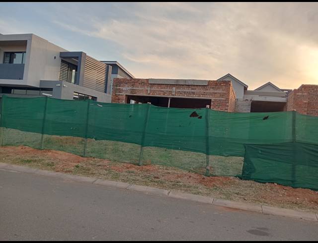 4 BEDROOM HOUSE FOR SALE IN GLEN MARAIS